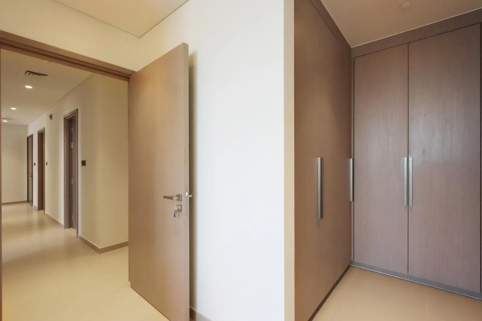Livbnb - Luxurious 3Br With 1 With Burj Khalifa View Dubai Apartment